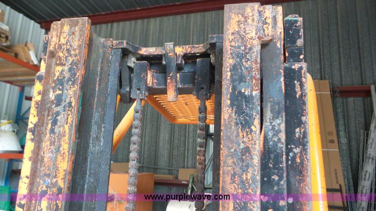 image for item L2077 Yale rough terrain forklift