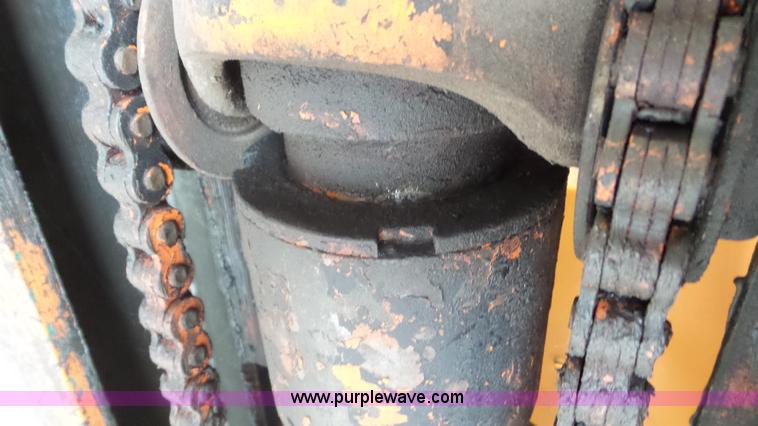 image for item L2077 Yale rough terrain forklift