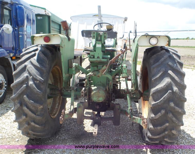 image for item L2078 Oliver 1600 tractor
