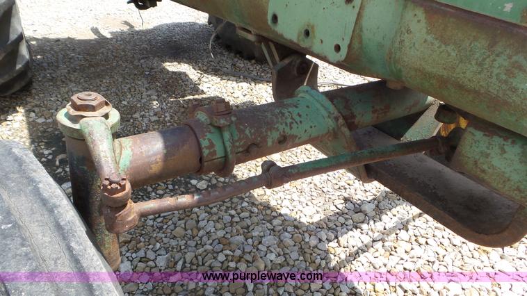 image for item L2078 Oliver 1600 tractor