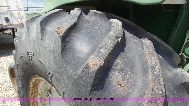 image for item L2078 Oliver 1600 tractor