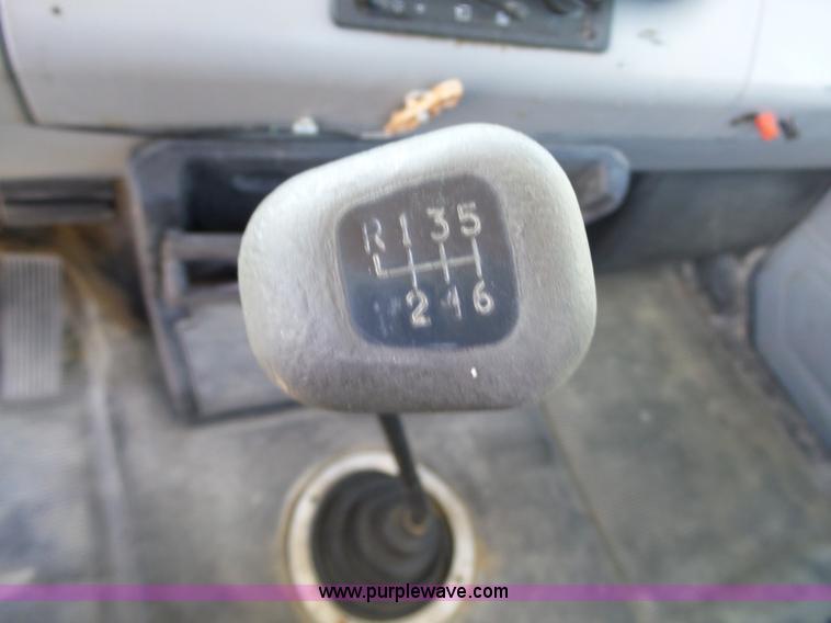 image for item L6357 1995 Freightliner FL70 truck cab and chassis