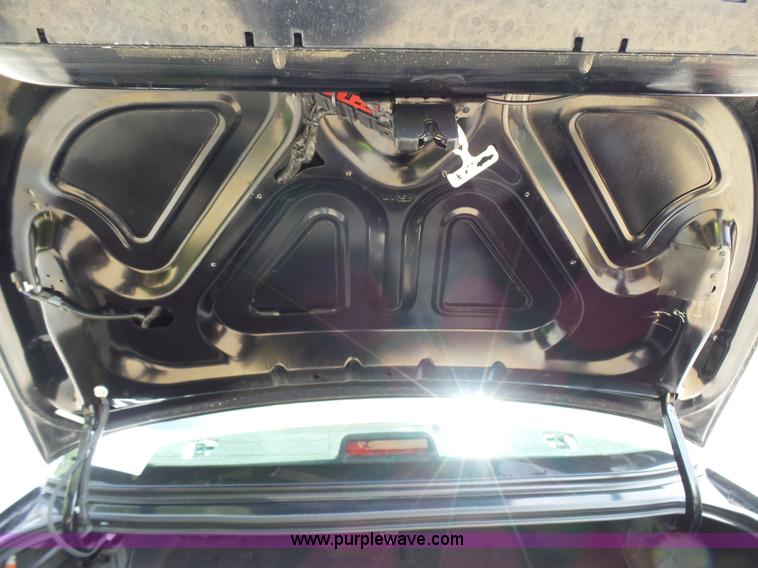 image for item L7051 2011 Ford Crown Victoria Police Interceptor