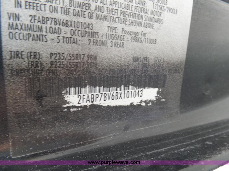 image for item L7051 2011 Ford Crown Victoria Police Interceptor