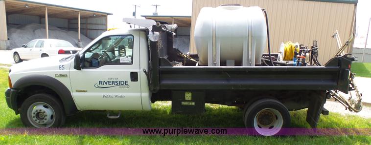 image for item L7065 2007 Ford F450 Super Duty XL dump flatbed truck