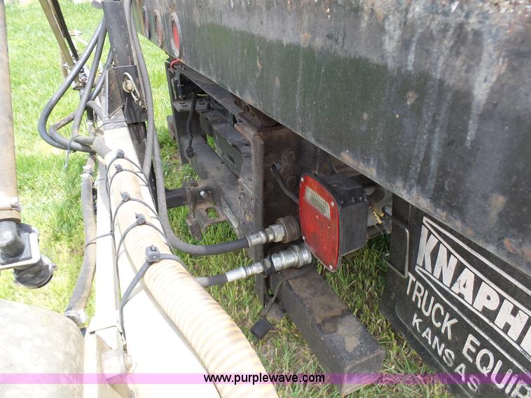 image for item L7065 2007 Ford F450 Super Duty XL dump flatbed truck