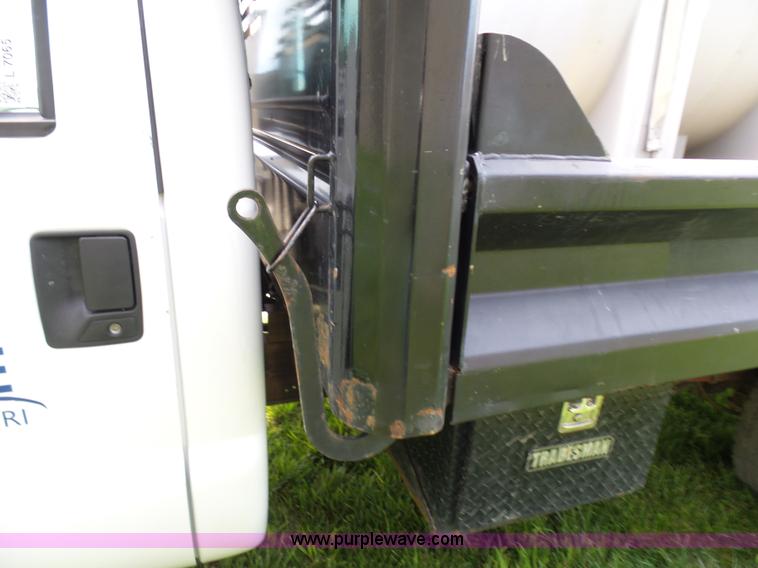 image for item L7065 2007 Ford F450 Super Duty XL dump flatbed truck