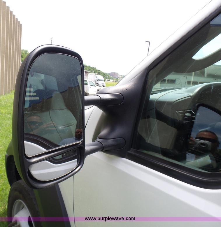 image for item L7065 2007 Ford F450 Super Duty XL dump flatbed truck