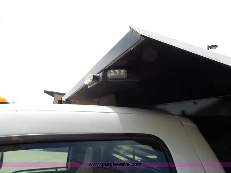 image for item L7065 2007 Ford F450 Super Duty XL dump flatbed truck