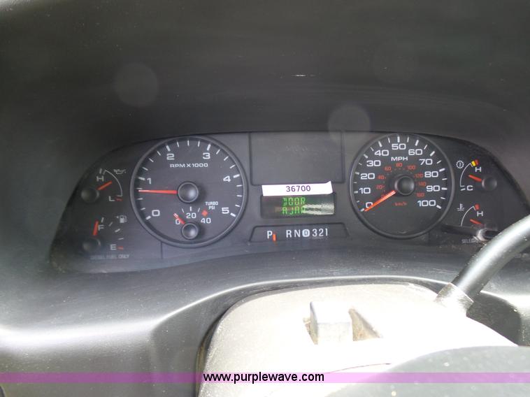 image for item L7065 2007 Ford F450 Super Duty XL dump flatbed truck