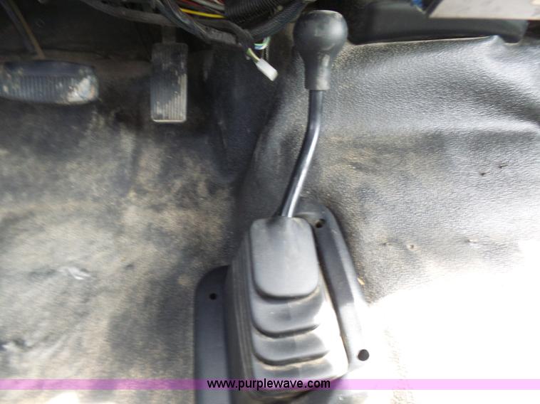 image for item L7065 2007 Ford F450 Super Duty XL dump flatbed truck