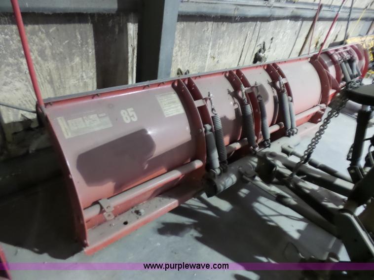 image for item L7065 2007 Ford F450 Super Duty XL dump flatbed truck