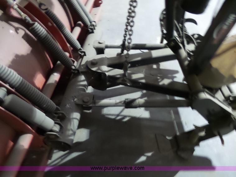 image for item L7065 2007 Ford F450 Super Duty XL dump flatbed truck