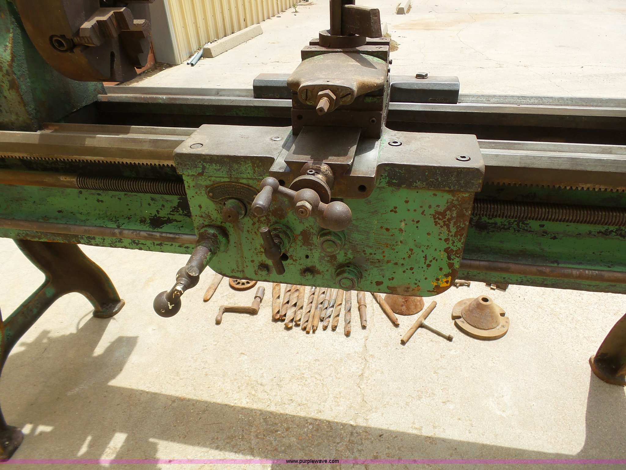 F.E. Reed drive all lathe in Dodge City, KS Item AR9308 sold Purple