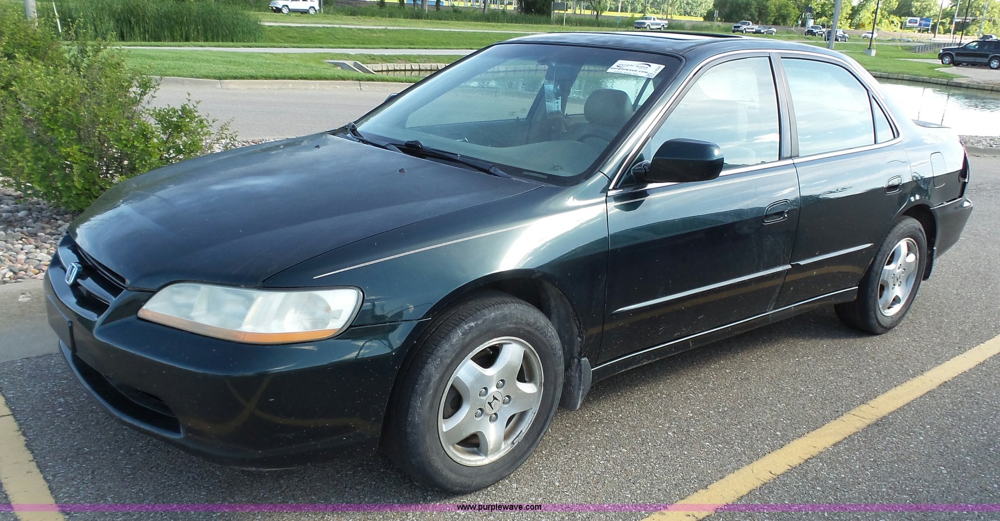 2000 Honda Accord in Manhattan, KS Item J4048 sold Purple Wave