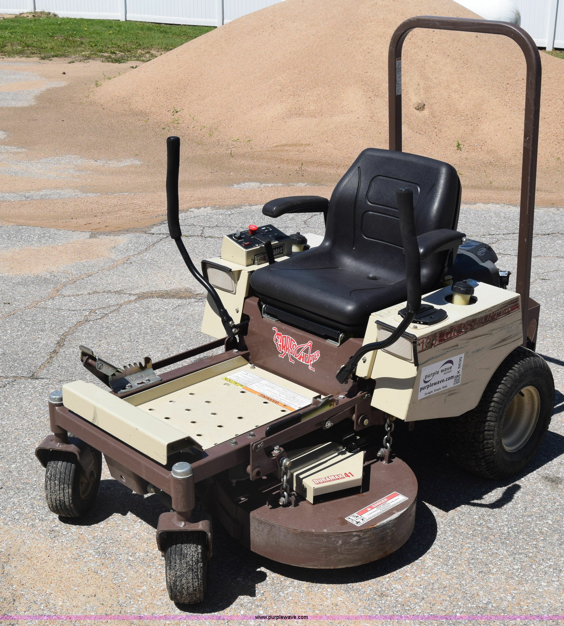 120 ZTR lawn mower in Wichita, KS Item K6630 sold