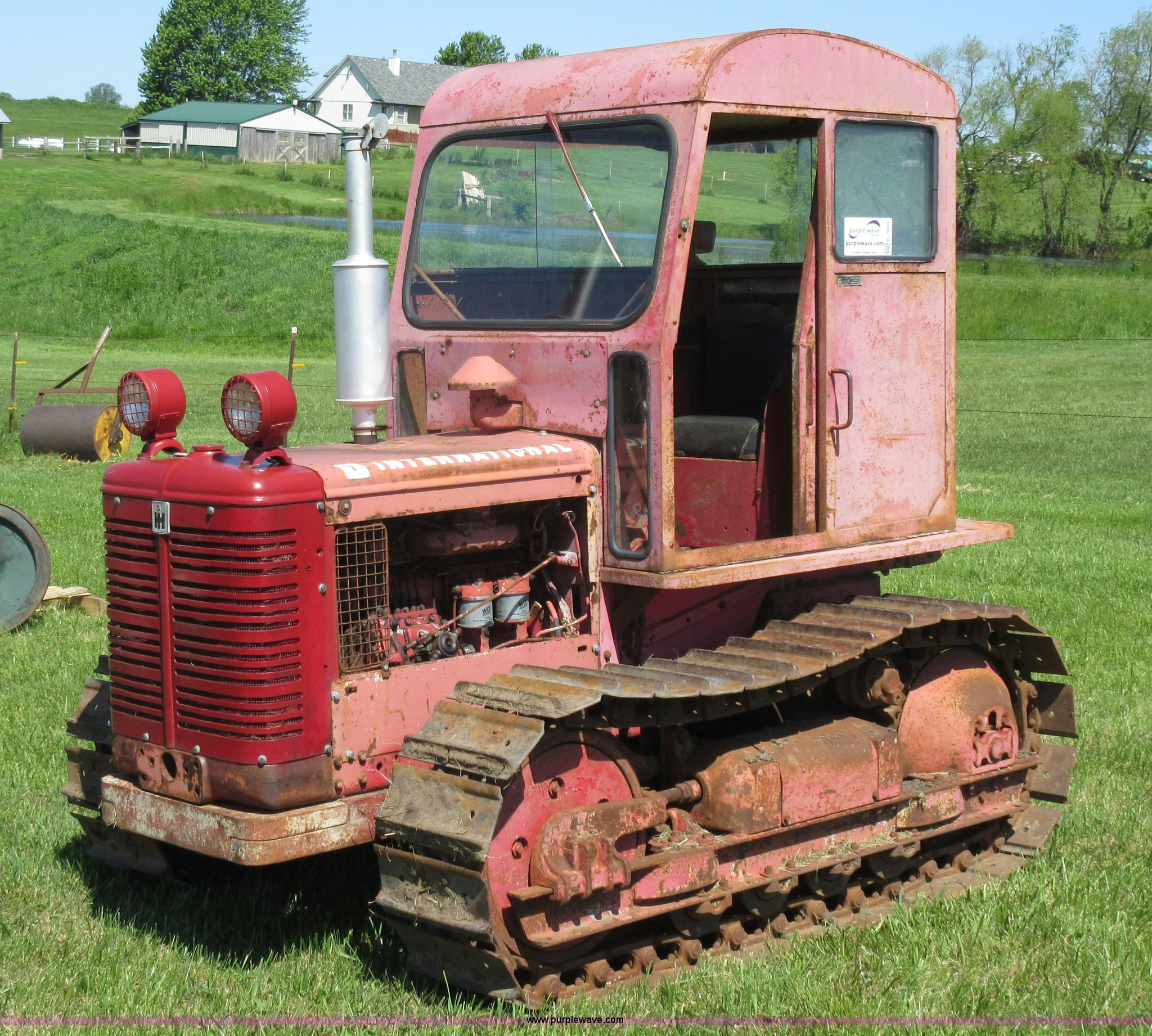 1954-international-btd6-crawler-tractor-in-liberty-mo-item-k7865