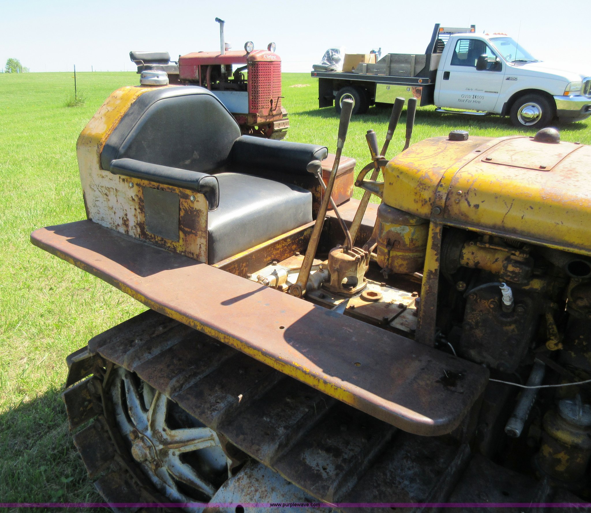 1938 Caterpillar D2 crawler tractor in Liberty, MO Item K7866 sold