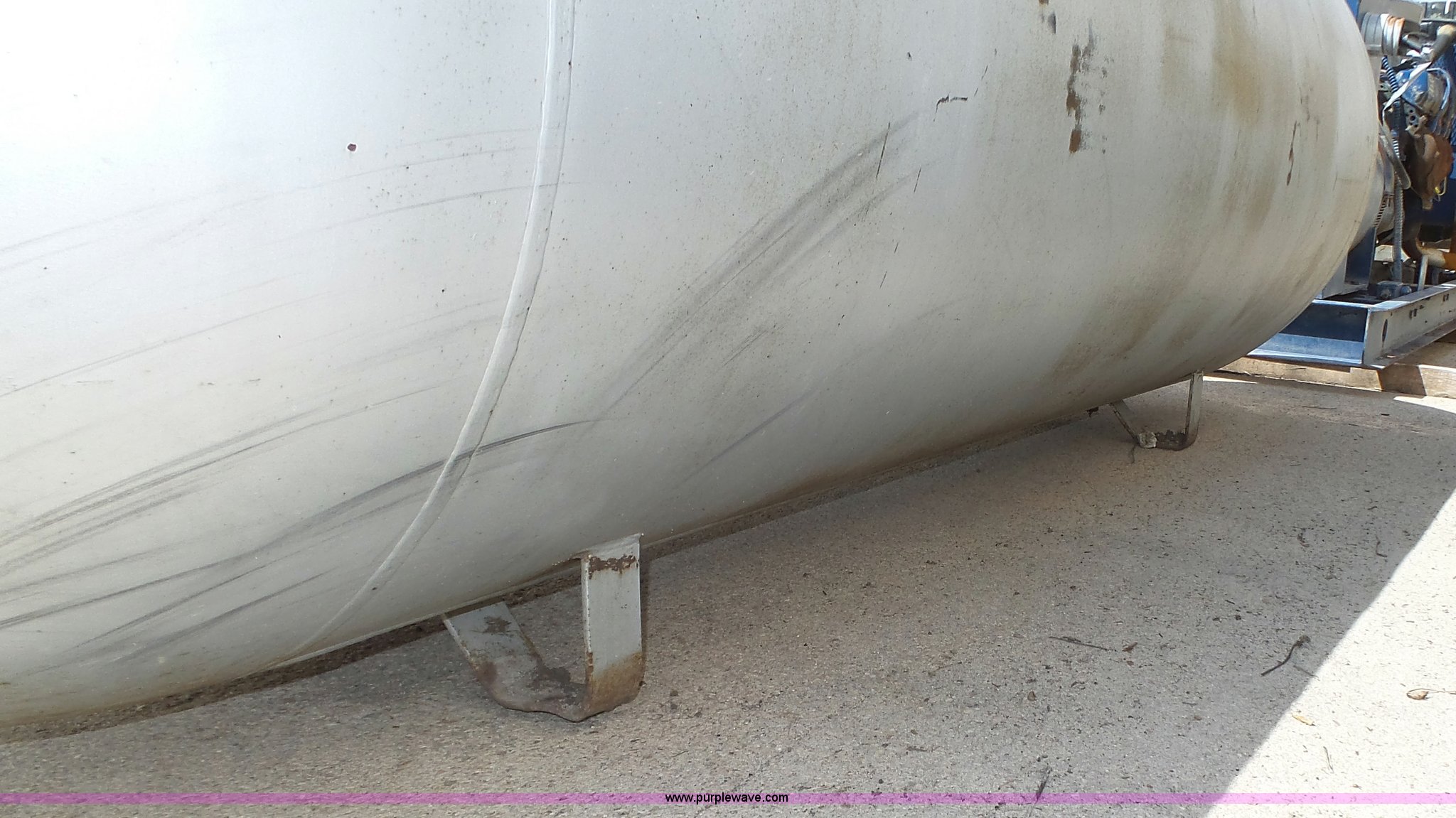 (2) propane tanks in Atkinson, NE | Item K8299 sold | Purple Wave