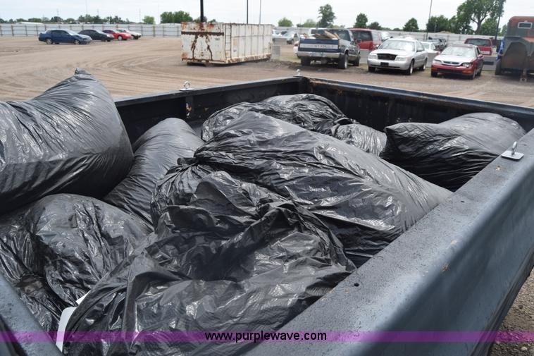 image for item K6546 1985 Chevrolet 10 pickup truck