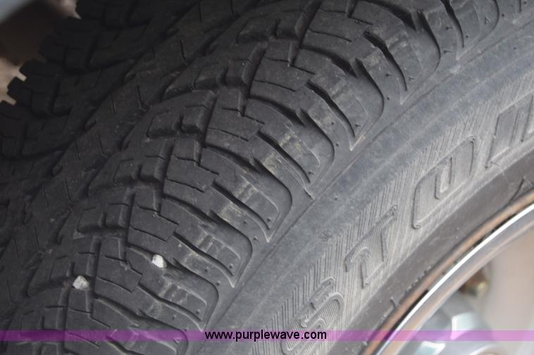 image for item K6546 1985 Chevrolet 10 pickup truck