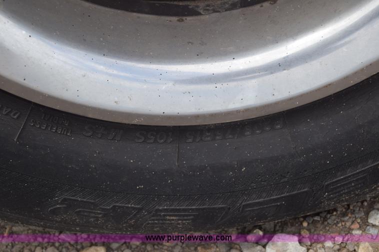 image for item K6546 1985 Chevrolet 10 pickup truck