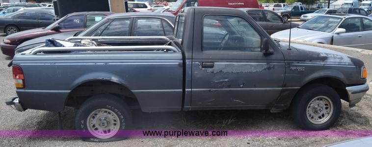 image for item K6550 1993 Ford Ranger pickup truck