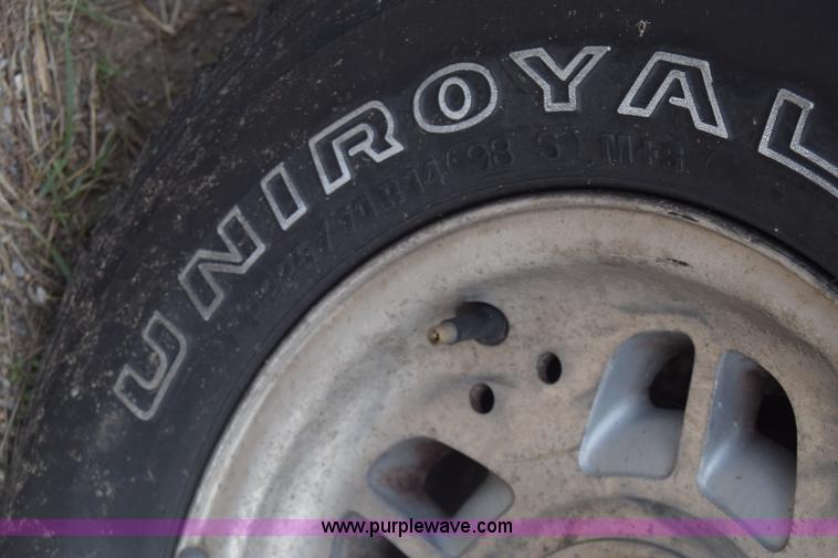 image for item K6550 1993 Ford Ranger pickup truck