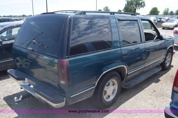 image for item K6551 1997 Chevrolet Tahoe SUV