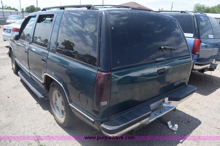 image for item K6551 1997 Chevrolet Tahoe SUV