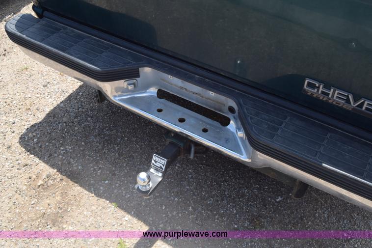image for item K6551 1997 Chevrolet Tahoe SUV