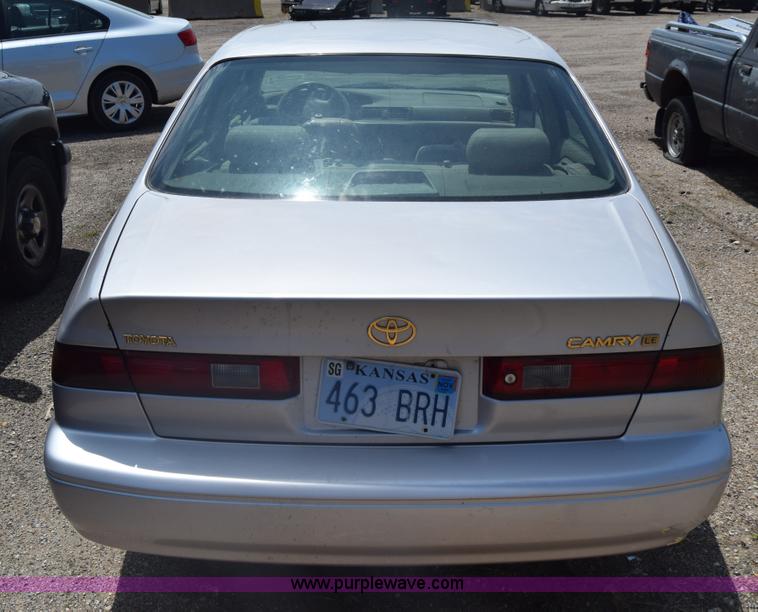 image for item K6552 1997 Toyota Camry