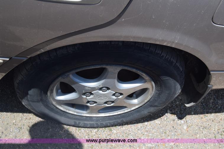 image for item K6552 1997 Toyota Camry