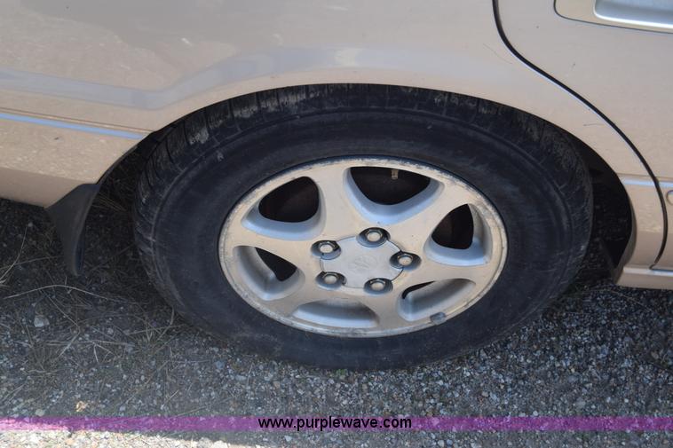 image for item K6552 1997 Toyota Camry