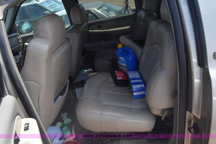 image for item K6553 2000 Chevrolet Suburban K1500 SUV