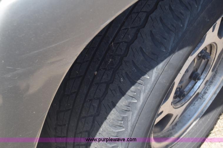 image for item K6553 2000 Chevrolet Suburban K1500 SUV