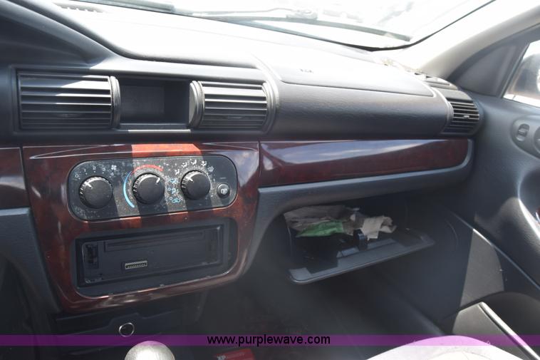 image for item K6554 2001 Chrysler Sebring