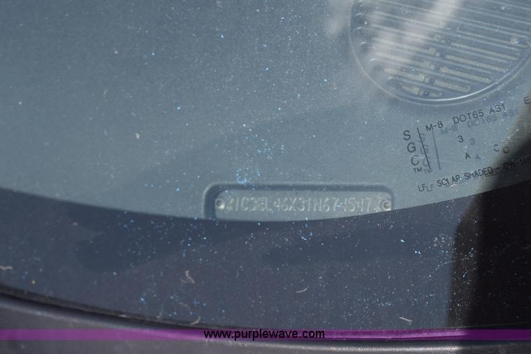 image for item K6554 2001 Chrysler Sebring