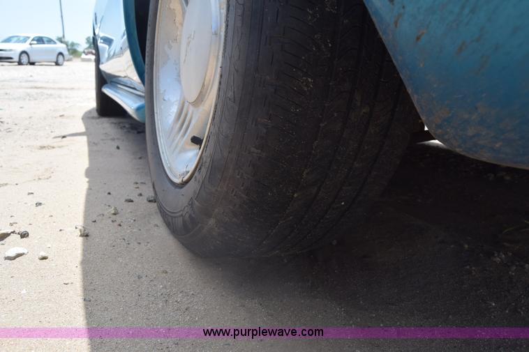 image for item K6556 1994 Ford Mustang