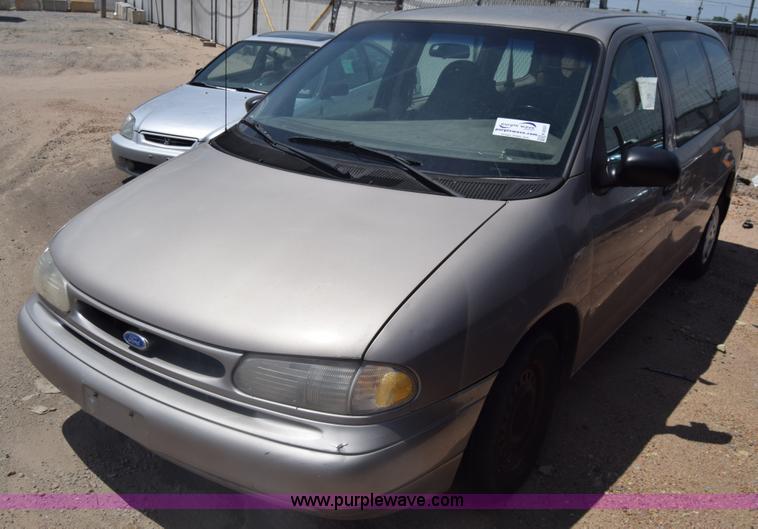 image for item K6557 1996 Ford Windstar van