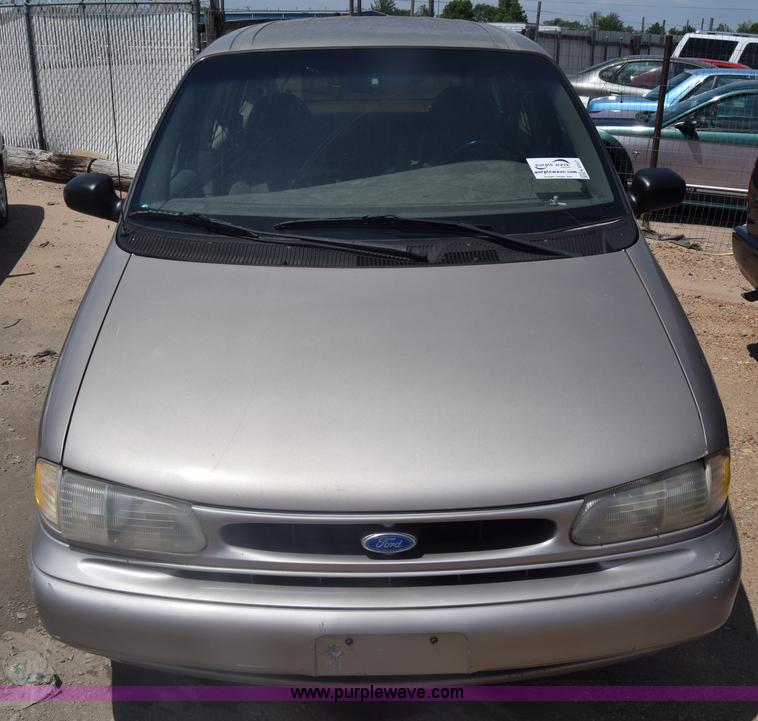 image for item K6557 1996 Ford Windstar van