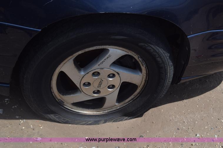 image for item K6559 2001 Pontiac Grand AM