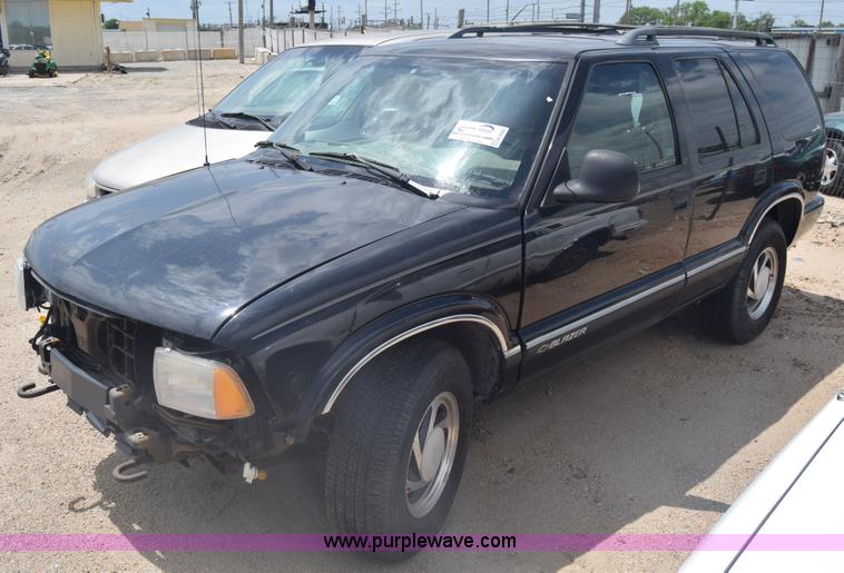 image for item K6560 1997 Chevrolet Blazer