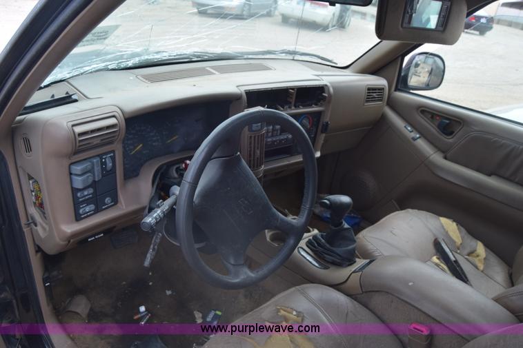 image for item K6560 1997 Chevrolet Blazer