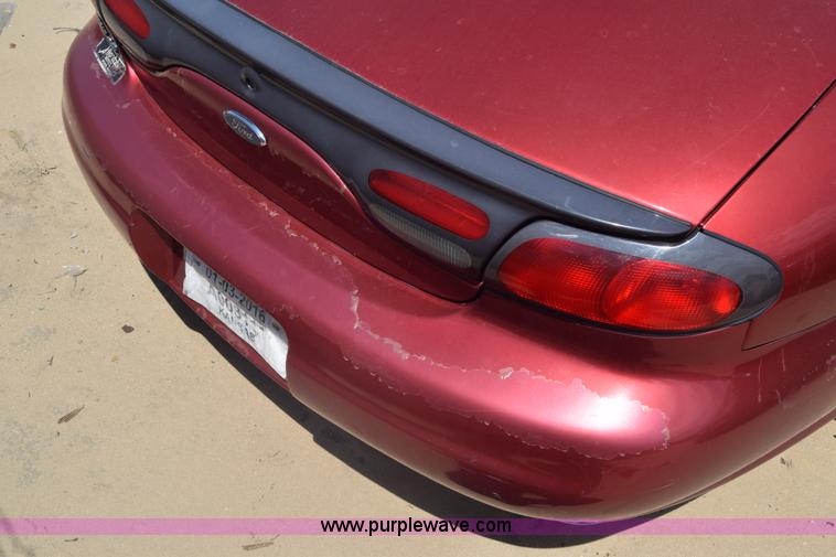 image for item K6561 1999 Ford Taurus