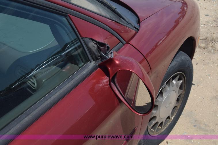 image for item K6561 1999 Ford Taurus