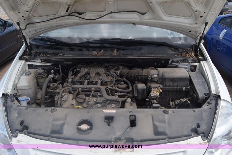 image for item K6563 2010 Kia Sedona