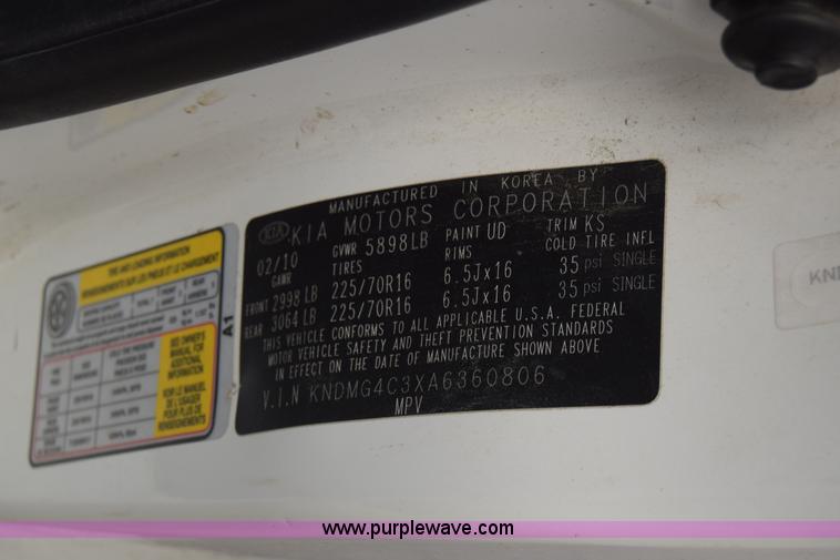 image for item K6563 2010 Kia Sedona