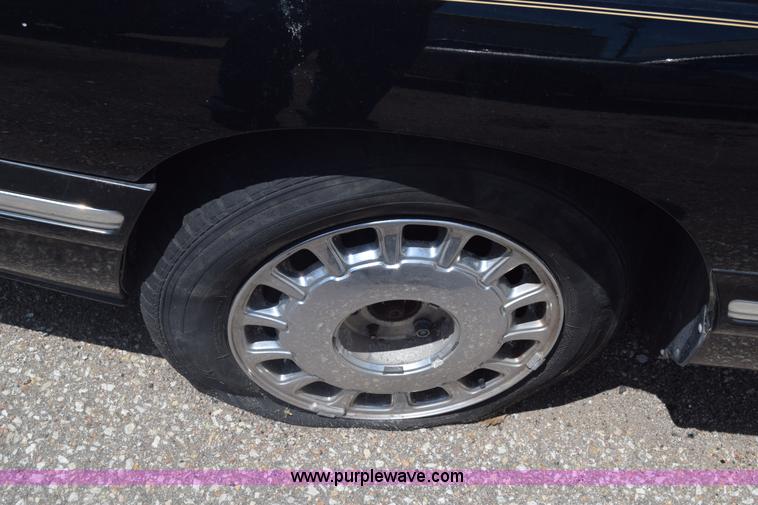 image for item K6564 1999 Cadillac DeVille