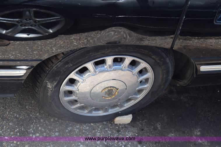 image for item K6564 1999 Cadillac DeVille